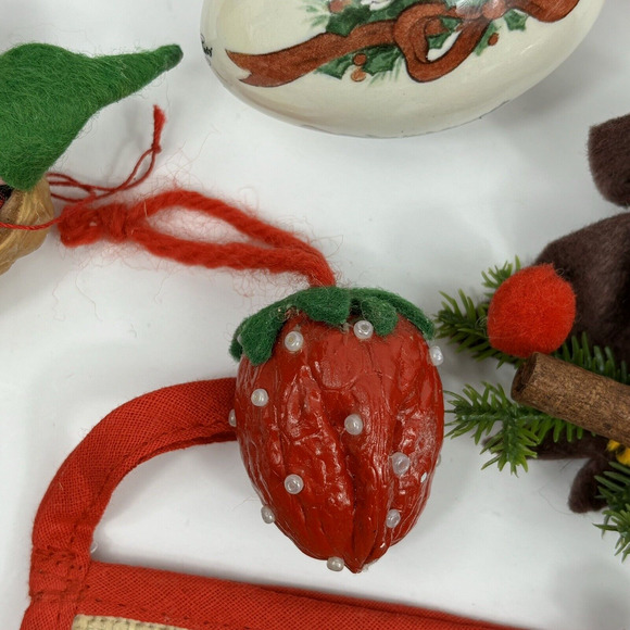 24 Handmade Primitive Country Style Christmas Ornament Crochet Stocking Cottage - Picture 2 of 16